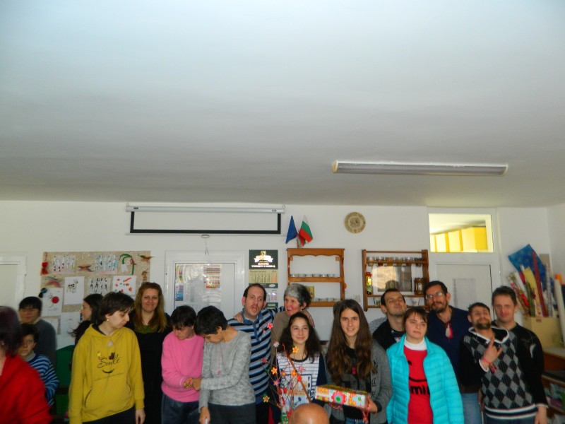 Снимка за Първи март в Дневен център за възрастни хора с ...