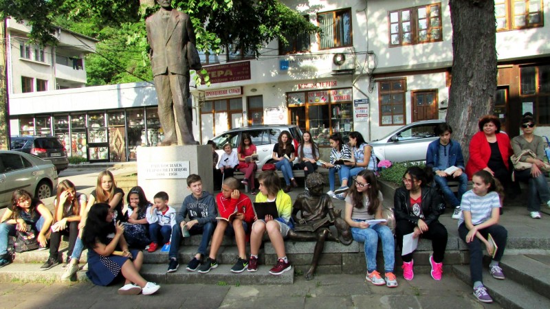 Снимка за Нощта на литературата в Габрово беше млада!