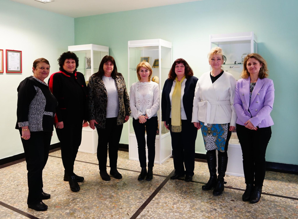 Снимка за 11715