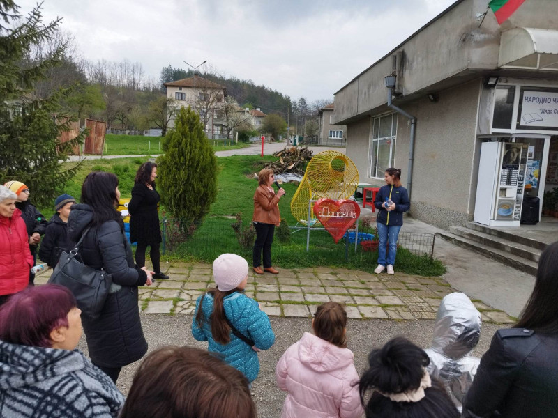 Снимка за БУТИЛКОЯД в габровското село Поповци 