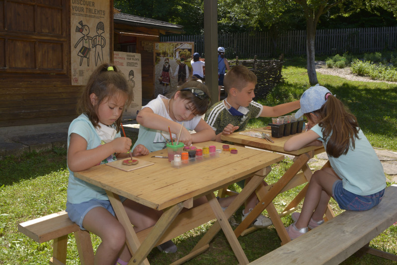 Снимка за Не пропускай тази възможност! Стани педагог в м...