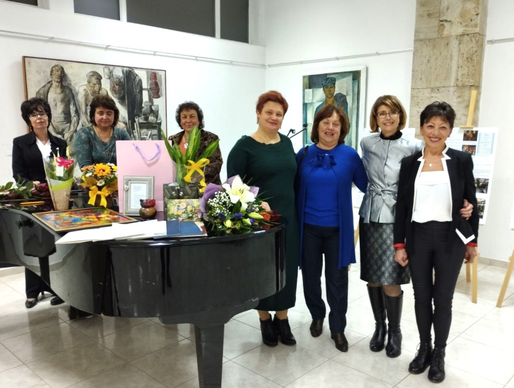 Снимка за 12318