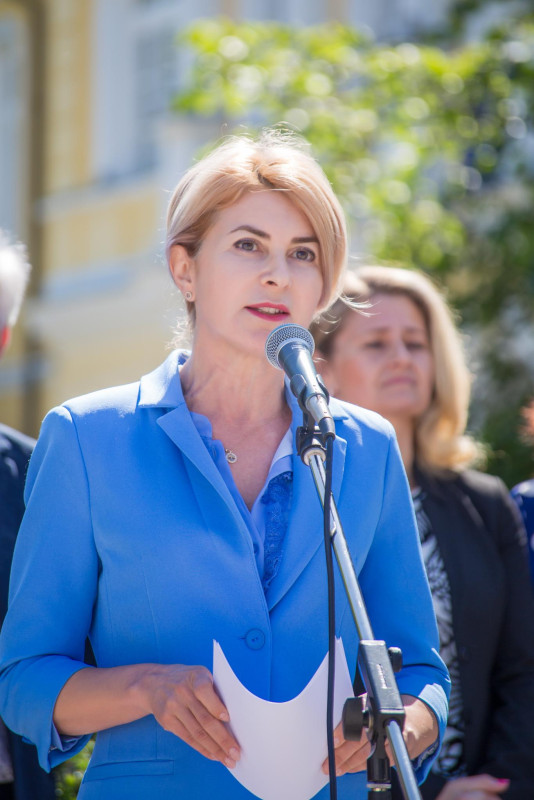 Снимка за Таня Христова: Пазете духовността, като нещо св...