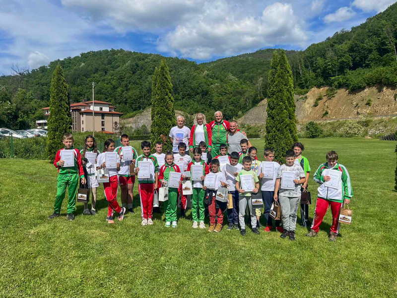 Снимка за Катерина Кирякова и Богдан Ганев завоюваха първ...