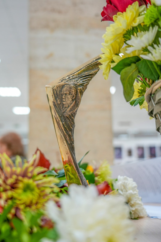 Снимка за Връчват се Априловски награди за литература за ...