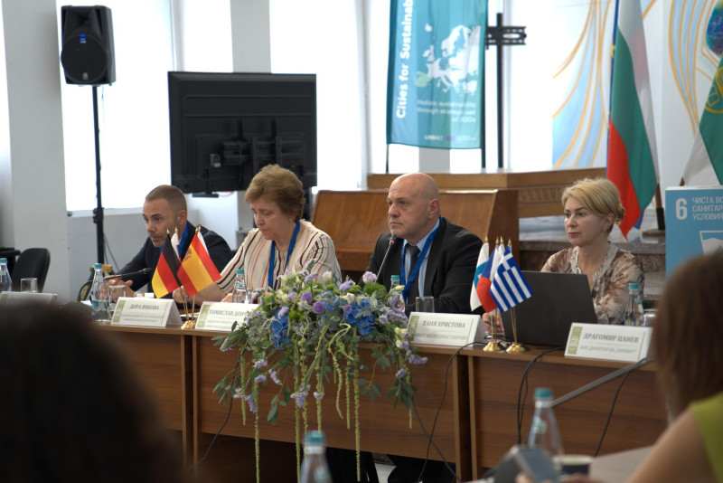 Снимка за Вицепремиерът Томислав Дончев в Габрово: Създад...