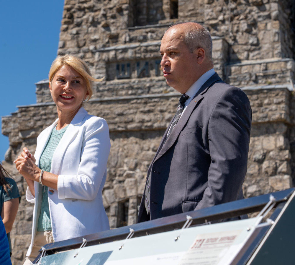 Снимка за 13737