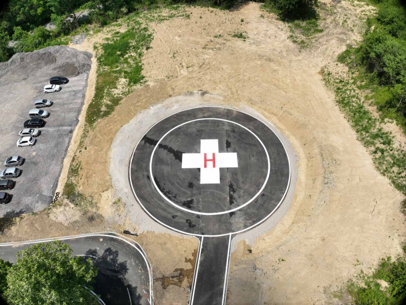 Снимка за Вертолетното летище на територията на МБАЛ „Д-р...