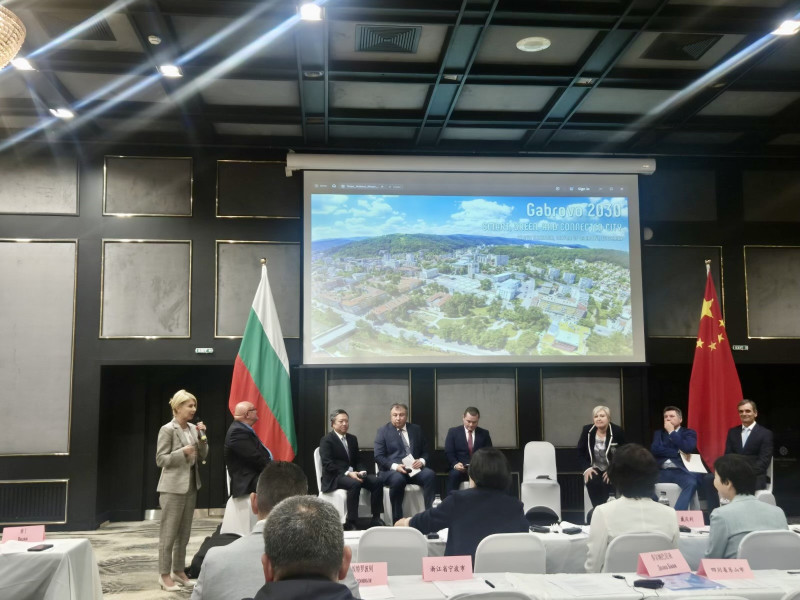 Снимка за Кметът на Габрово участва в Конференция за реги...