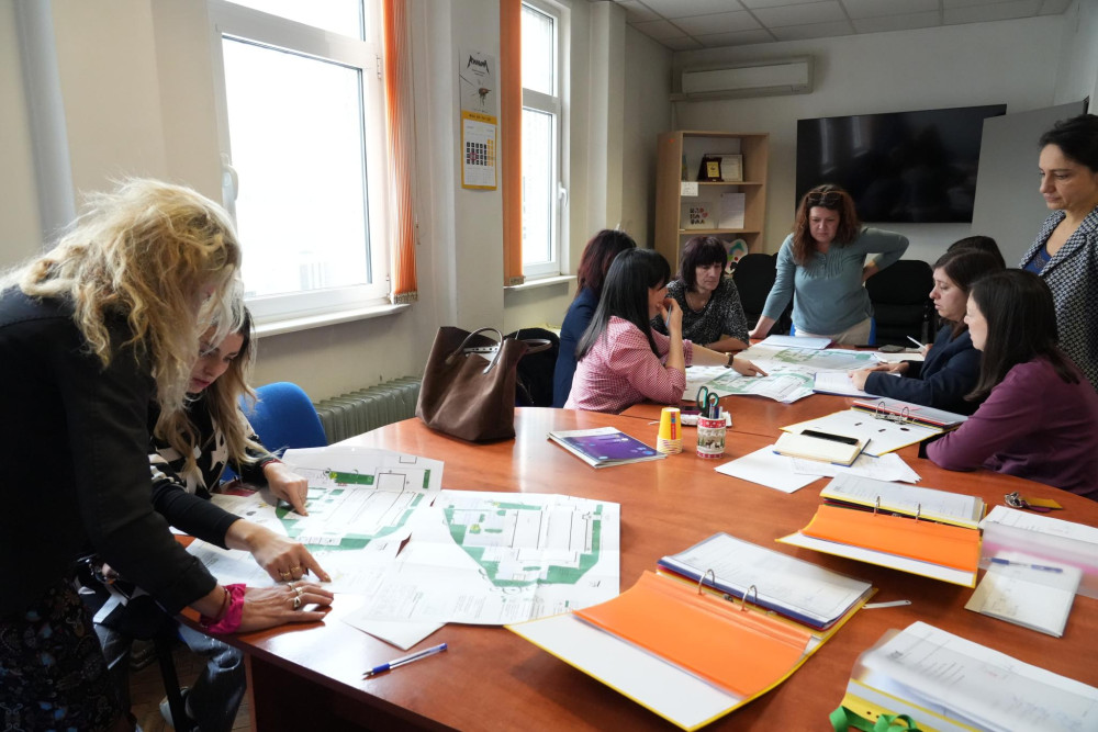 Снимка за 13979