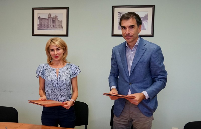 Снимка за „Подемкран“ АД дари 60000 лв. за услугата „ДОМА...