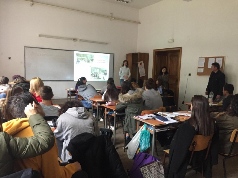 Снимка за „Училище за коледари” започва в ЕМО „Етър”