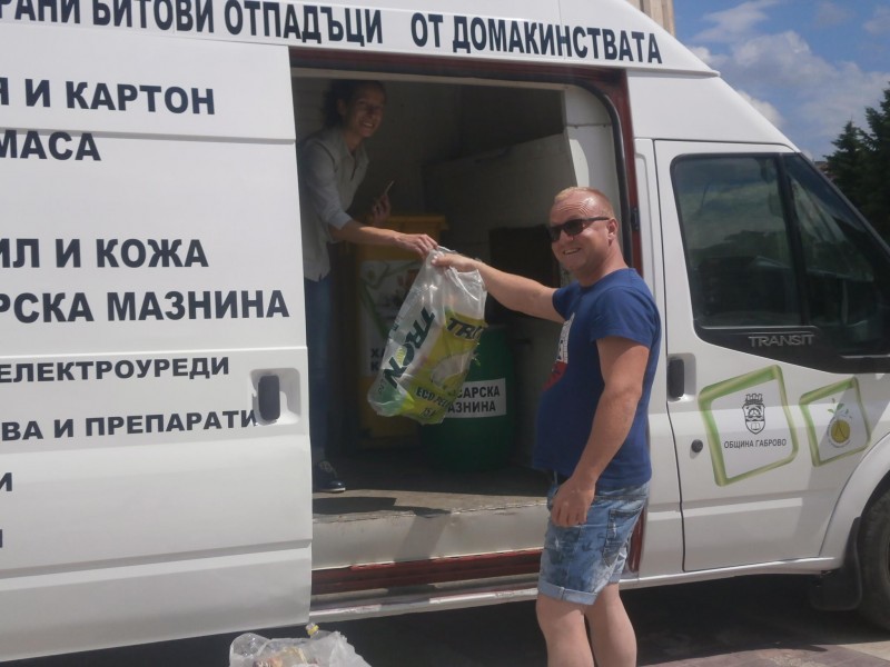 Снимка за Мобилният пункт през септември