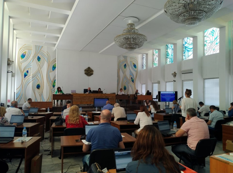 Снимка за Местният парламент подкрепи присъединяването на...