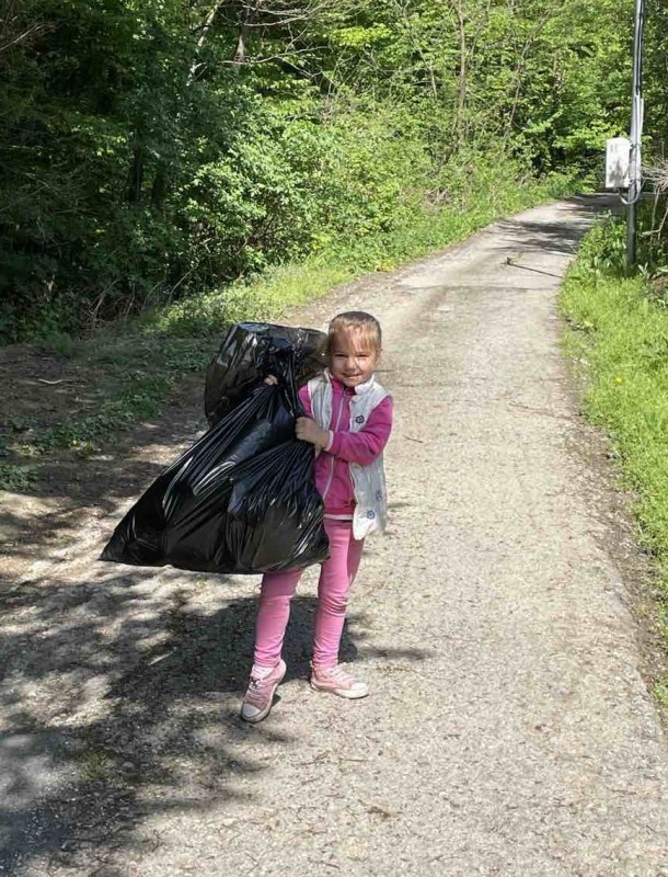 Снимка за Активни в пролетното почистване