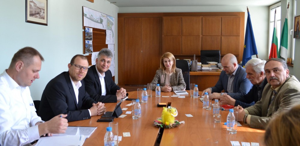 Снимка за 6775