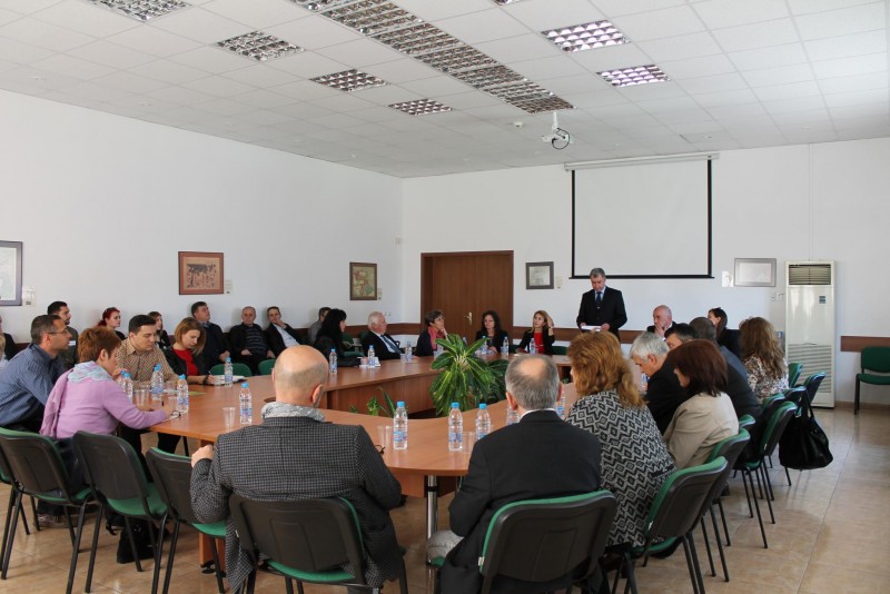 Снимка за Дискусия за развитието на пазара на труда в Габ...