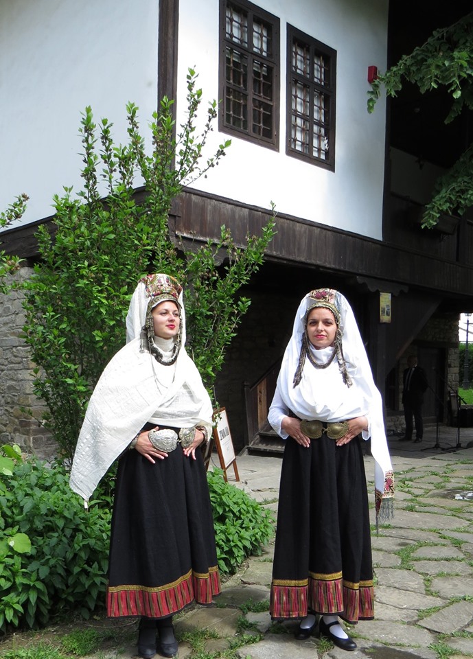 Снимка за „Когато миналото беше настояще” – провокациите ...