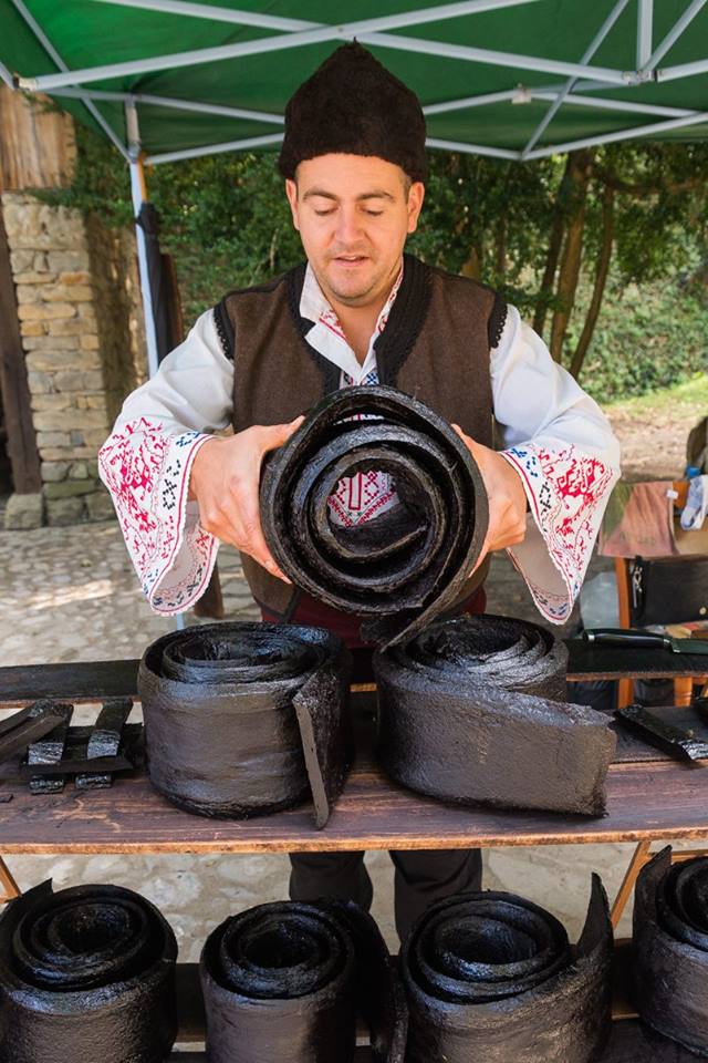 Снимка за Гласувайте за Етъра в Годишните награди в туриз...