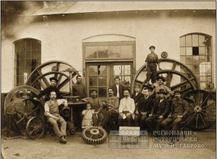 Снимка за 115 ГОДИНИ ОТ СЪЗДАВАНЕТО НА ГАБРОВСКОТО МАШИНО...