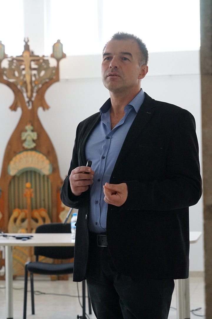 Снимка за Среща-разговор с д-р Иван Добринов по повод Све...