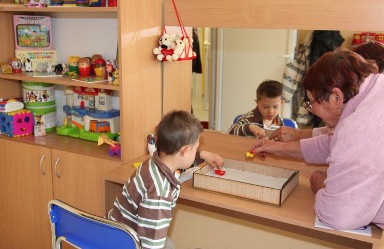 Снимка за Услуги за ранно детско развитие ще има и през 2...