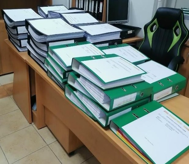 Снимка за Монтирането на новото улично осветление ще запо...