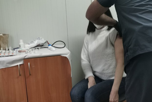 Снимка за Мобилен имунизационен пункт на 3 ноември на ул....