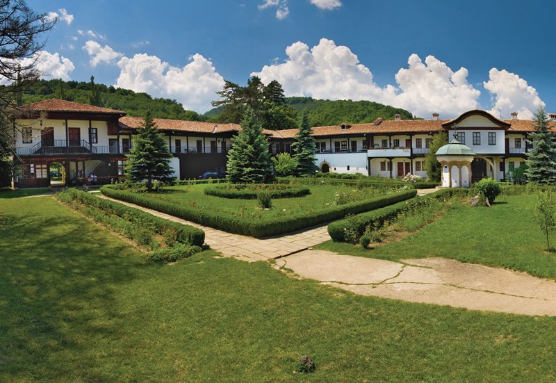 Снимка за Соколски манастир