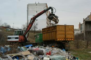 Снимка за Община Габрово почисти за пореден път сметището...