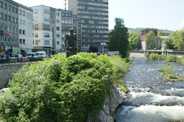 Снимка за Община Габрово подписа проект за изграждане и р...