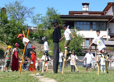 Снимка за Младежи от България и Норвегия изнасят представ...