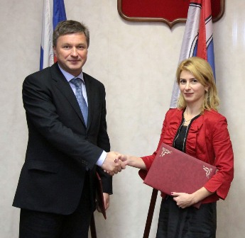 Снимка за Разширяване на двустранните отношения  между Га...