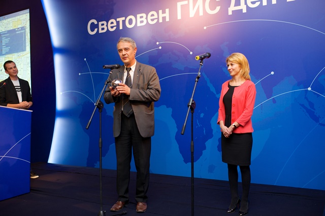 Снимка за Община Габрово с награда по случай световния ГИ...