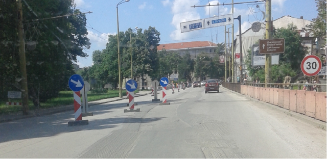 Снимка за Временна организация на движение при кръстовище...