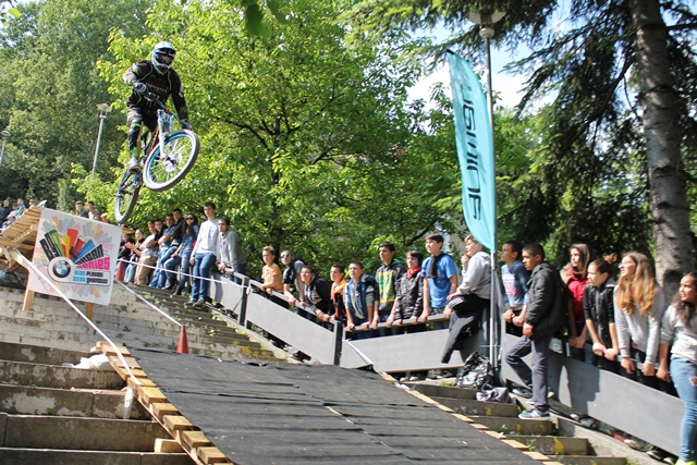 Снимка за 5976