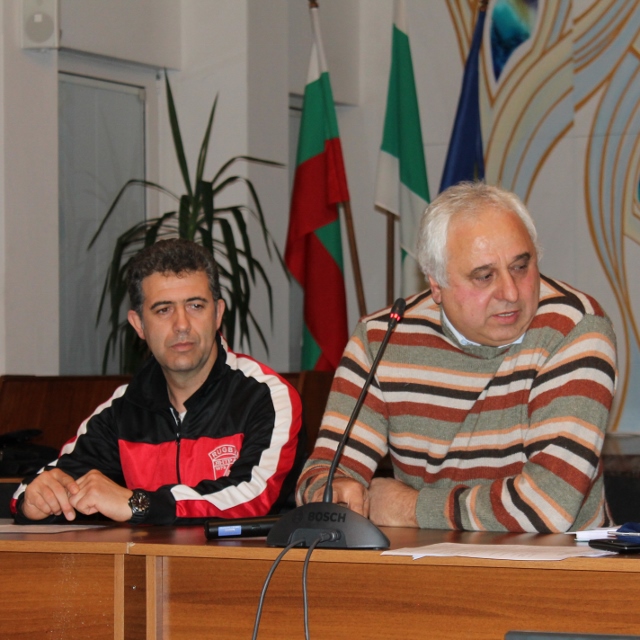 Снимка за Избраха председател и заместник-председател на ...