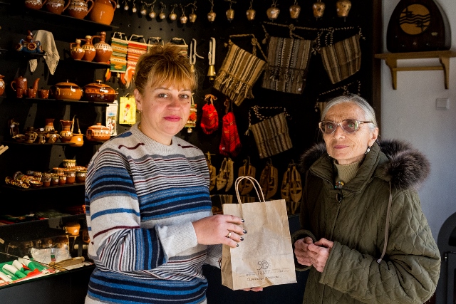 Снимка за Миналото среща съвременността в обновения търго...