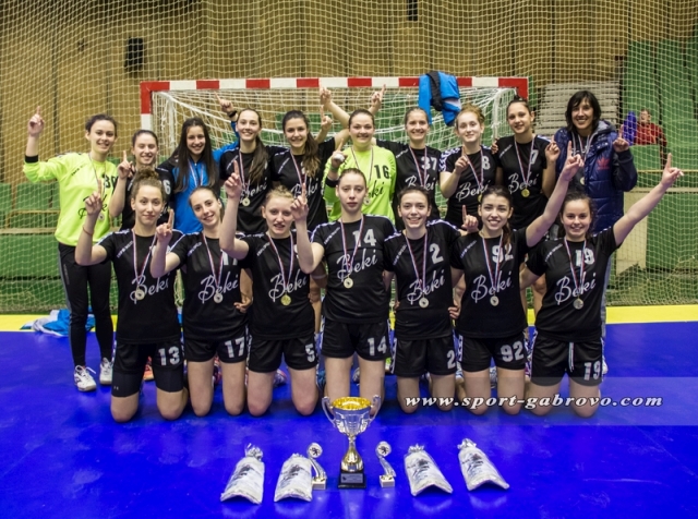 Снимка за ХК „Бъки“ ще защитава лидерските си позиции на ...