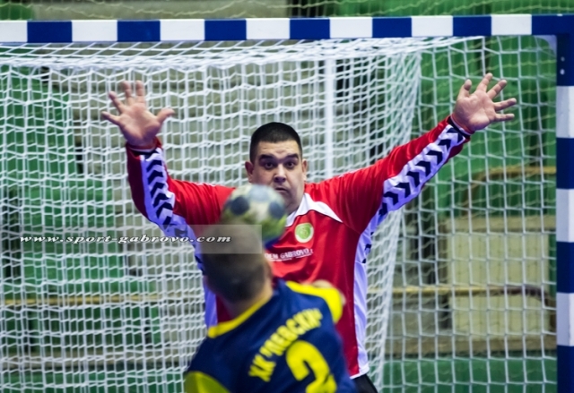 Снимка за Десета победа за ХК „Чардафон“