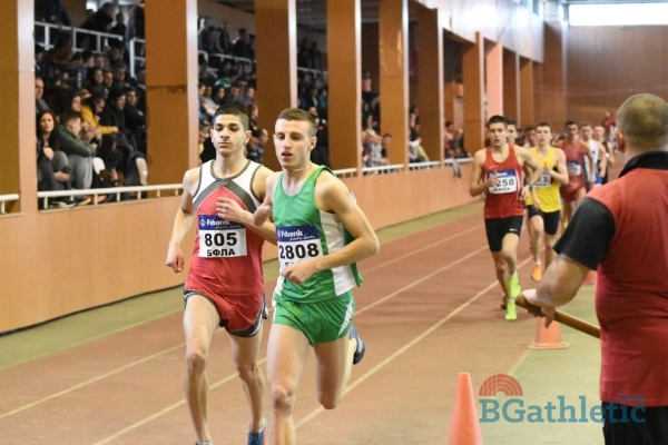 Снимка за Габровските лекоатлети с нови медали, Християн ...