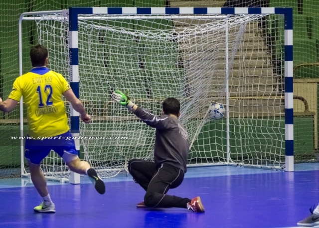 Снимка за „Шести участък“ – „Титан ММ“ отиват на финал