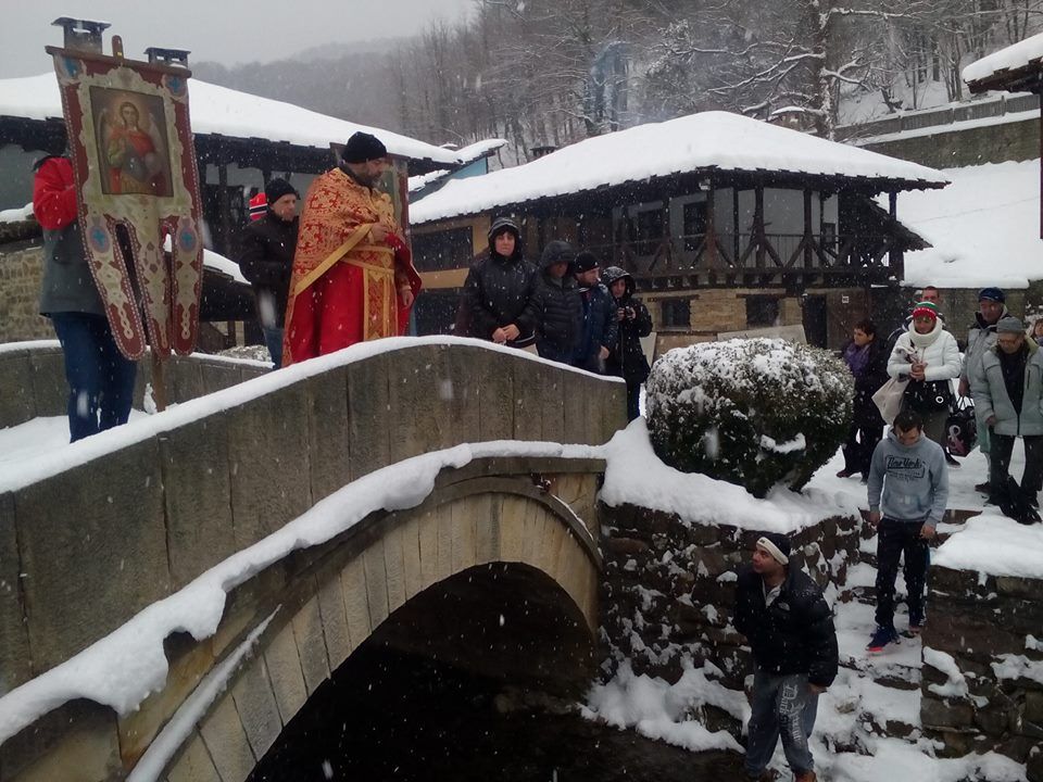 Снимка за 7432