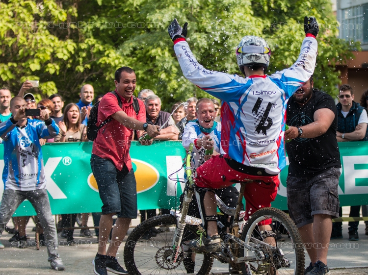 Снимка за Кметът Таня Христова награди победителите в „Ga...