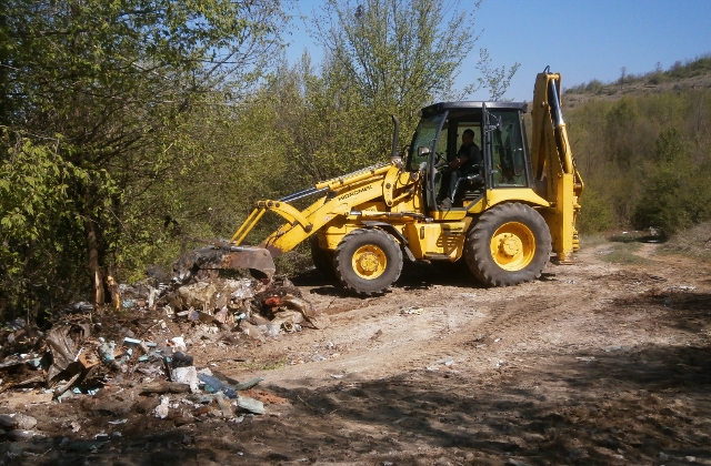 Снимка за Предпремиера: Обери боклука